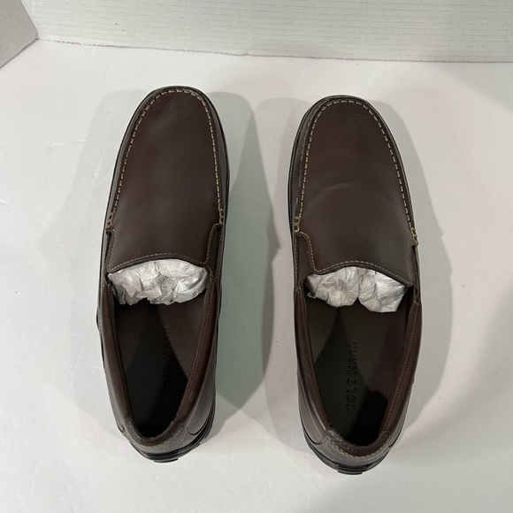 Cole Haan Men\'s Tucker Venetian Slip-On Loafer, Size 9 & Color French Roast